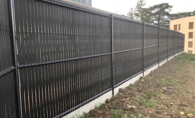 clôture occultante grande hauteur 2,2m